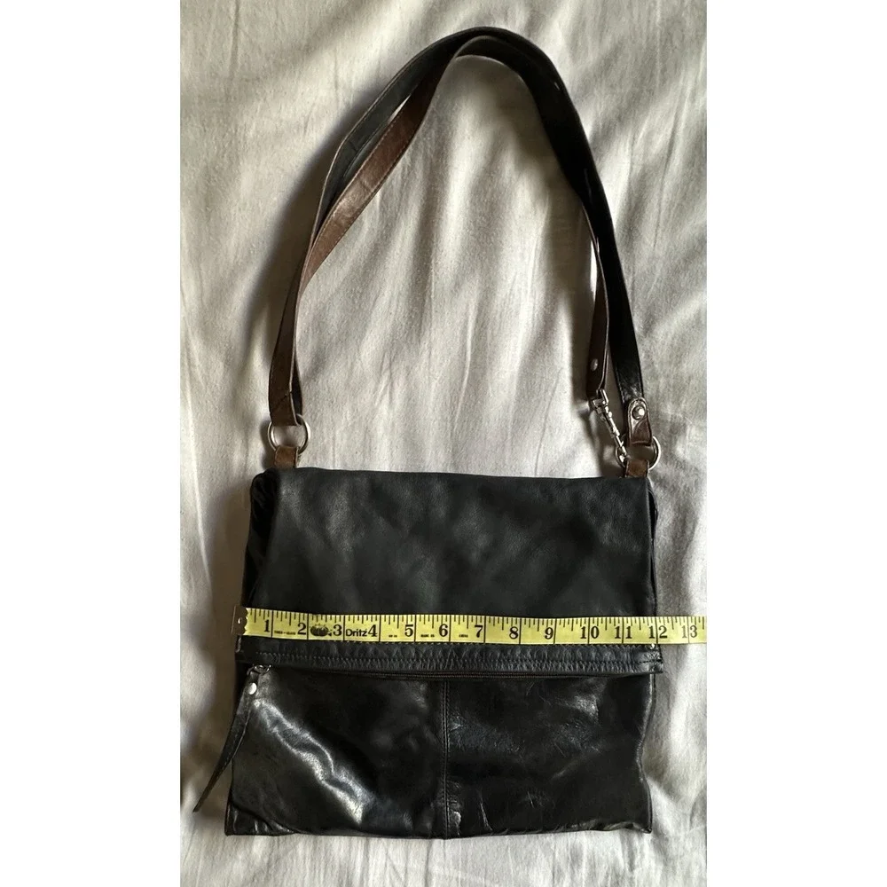 HOBO Slouchy Leather Fold Over Crossbody Purse Bag Black‎ & Brown